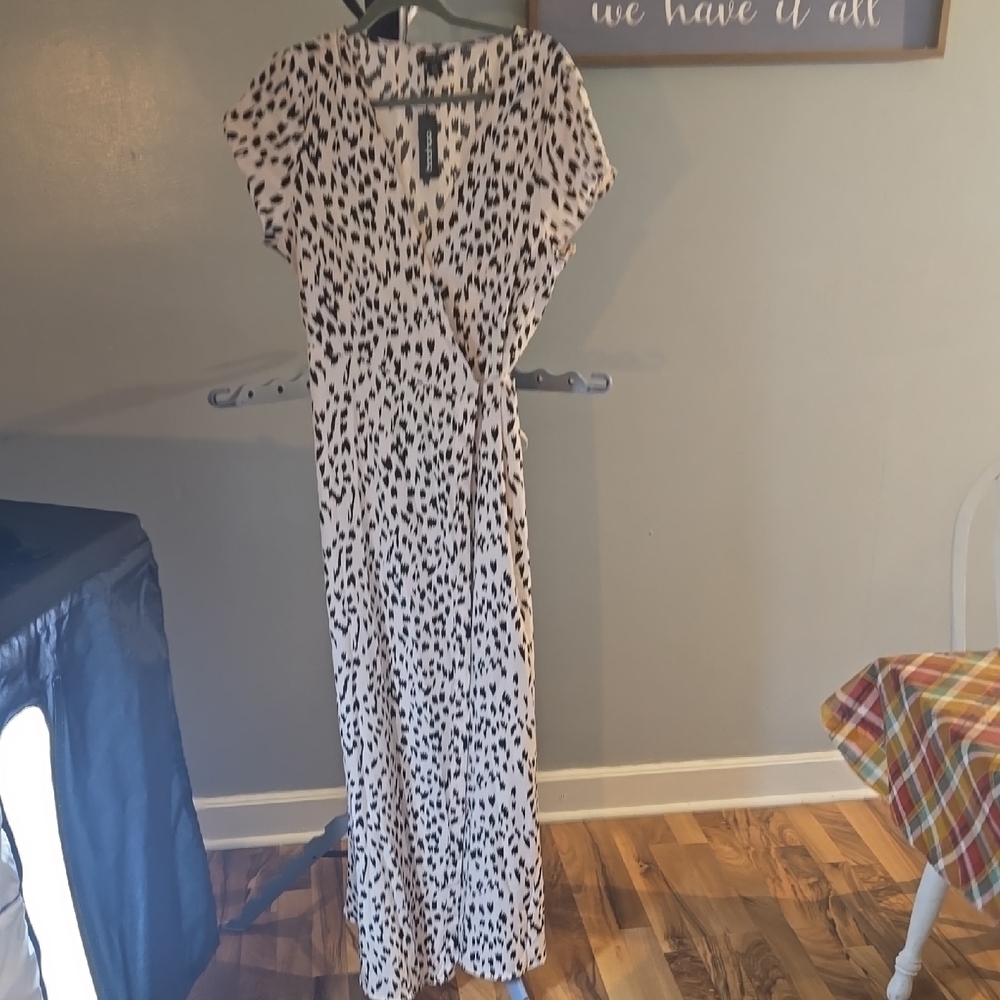 Boohoo Black and White Maxi Dress